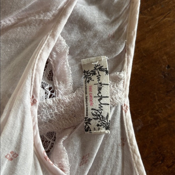 Oversized lace slip dress - Picture 4 of 6